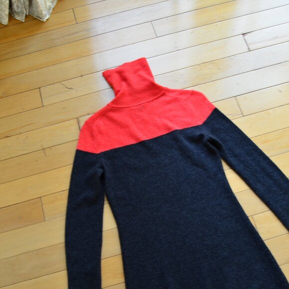 Theory Women's 100% Cashmere Colorblock Dress Size S / P - Picture 10 of 10